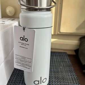 ALO Yoga White Stainless Steel Water Bottle